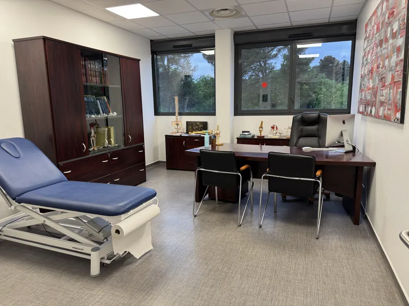 Table d'examen orthopédique articulée